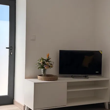 شقة Mary's House بونتا دو بارغو